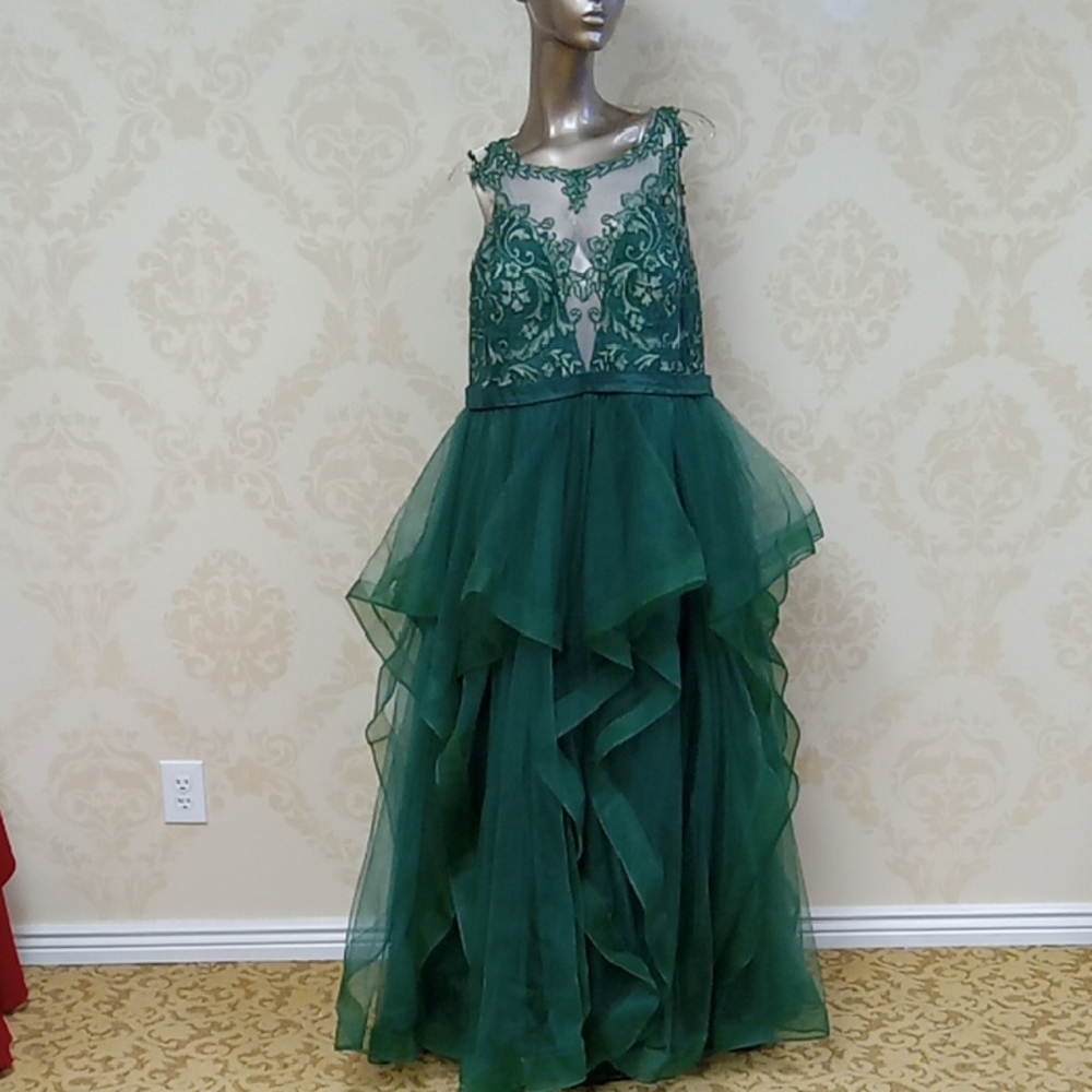 JJ's House Size 22 Or 6 Prom Dress